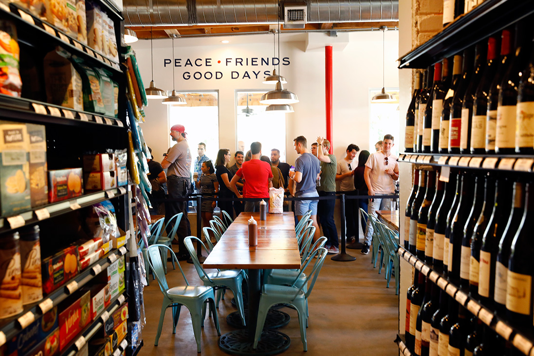 In its new digs, Austin’s la Barbecue hasn’t lost a step Texas BBQ Posse