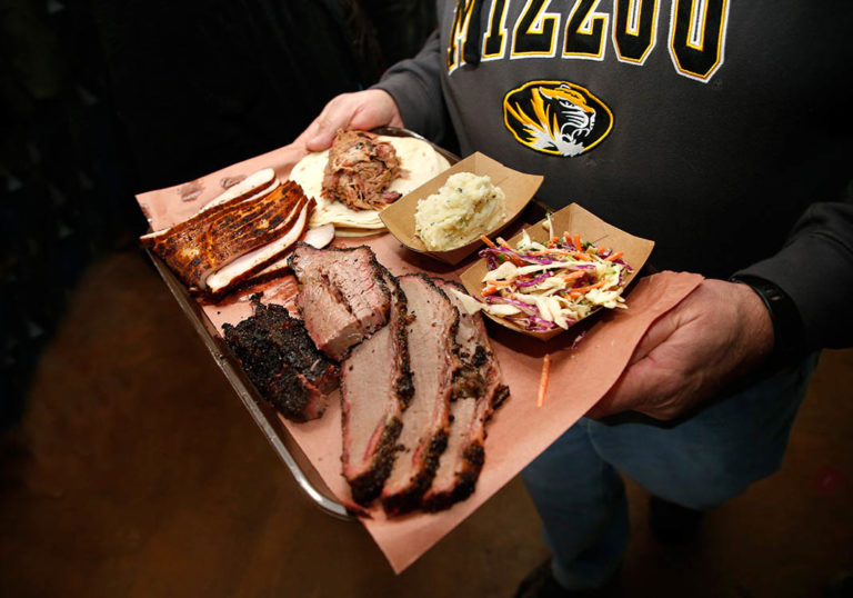 Sneak peek Zavala's Barbecue reopens this weekend in Grand Prairie